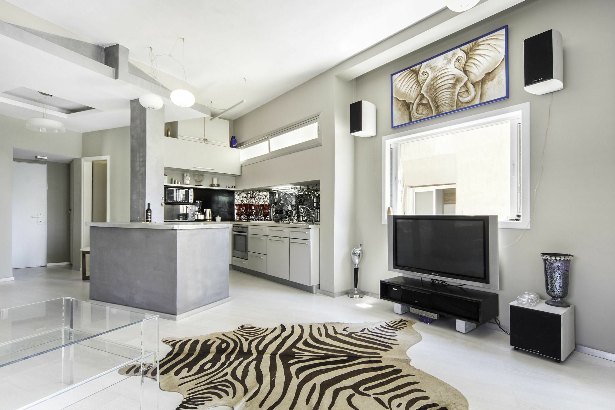 Stunning 2Bd W/ Private Balcony By Sea N' Rent Lägenhet Tel Aviv Exteriör bild